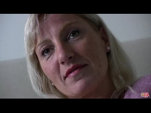 ❤️ Mama pe care am futut-o cu toții ... Doamnă, purtați-vă frumos! ☑ at porn ro.appassistance.ru ❌️❤